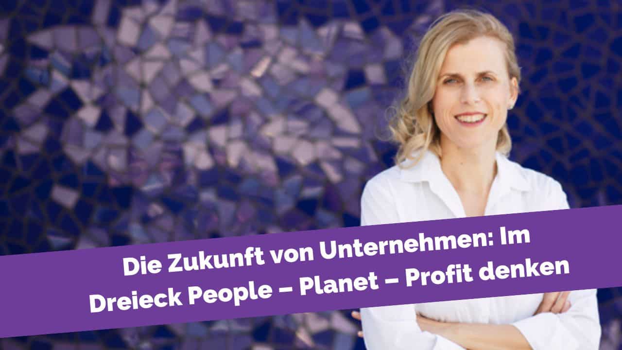 Weltkugel in der Hand