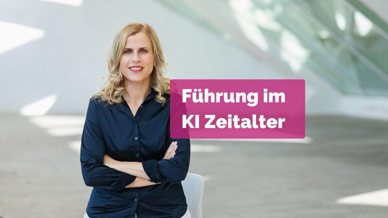 Frau vor einer Wand