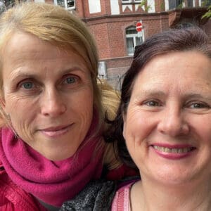 2 Frauen