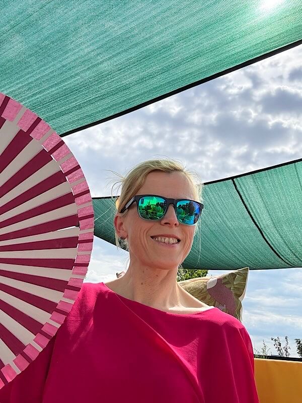 Frau im Sommer